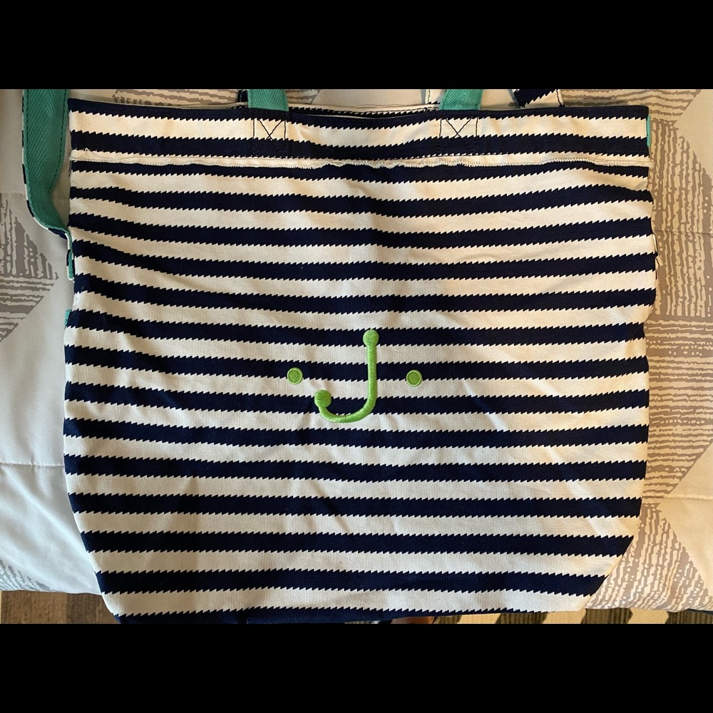 Gently used thirty one tote